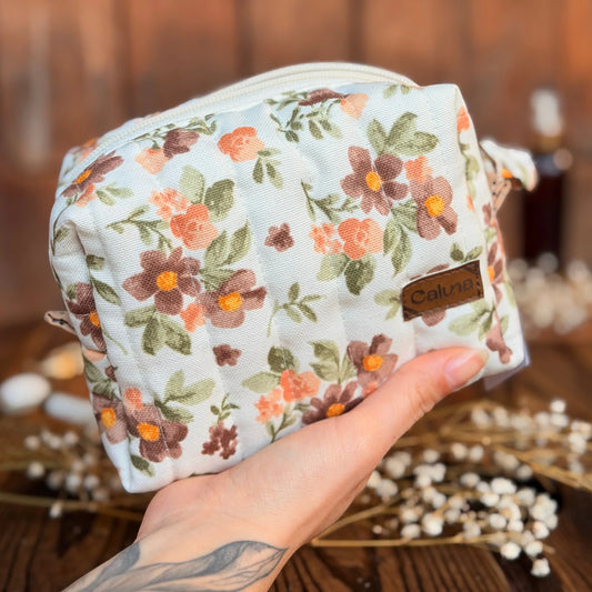 Cosmetiquero/Neceser Cubo - Flor Canela - Capacidad sorprendente en formato compacto