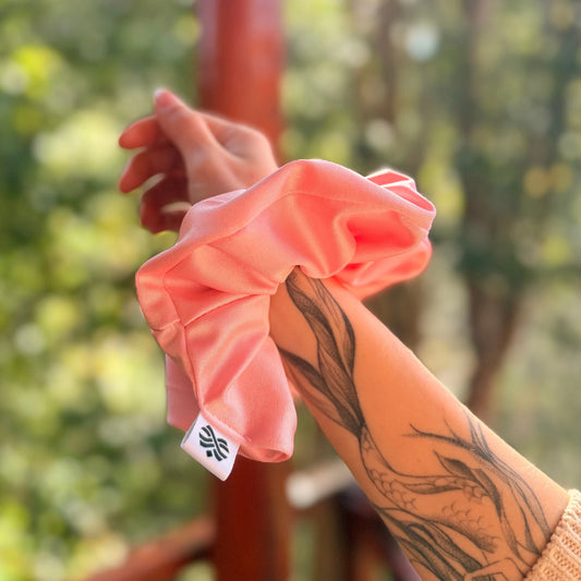 Scrunchie/Collet de Tela - Rosa - Suavidad y protección para tu cabello