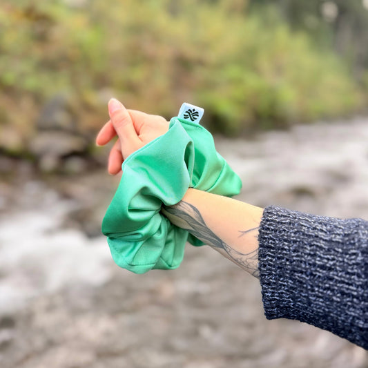 Scrunchie/Collet de Tela - Verde menta - Suavidad y protección para tu cabello