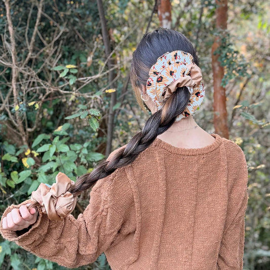 Bamba Simple/ Maxi scrunchie con Vuelos Plisados - Trigal de luna
