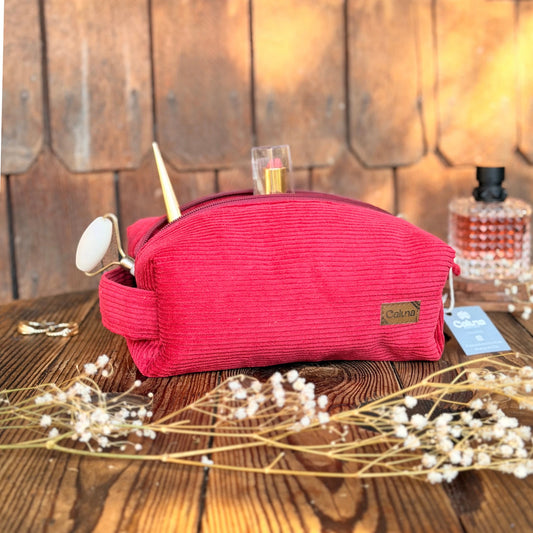 Cosmetiquero / Neceser Trotamundos - Rojo -  Hecho a mano, resistente y pensado para acompañarte a todas partes
