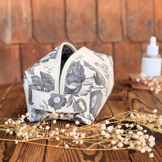 Cosmetiquero / Neceser Trotamundos - Tinta floral -  Hecho a mano, resistente y pensado para acompañarte a todas partes